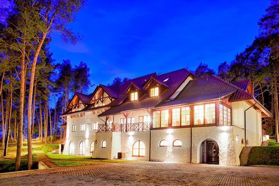 Hotel Kazimierski Zdrój Janowiec Exterior foto